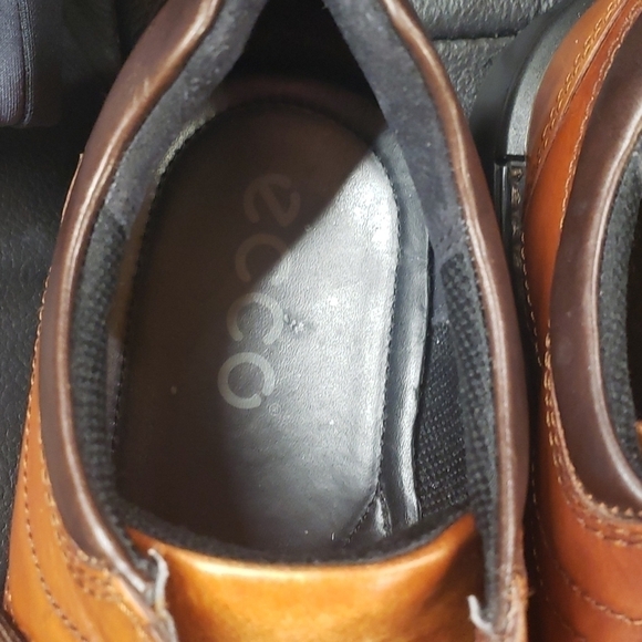 ?ECCO men\'s leather shoes lace up size  43 EUC